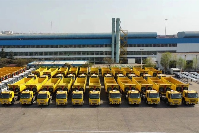 howo trucks shipping