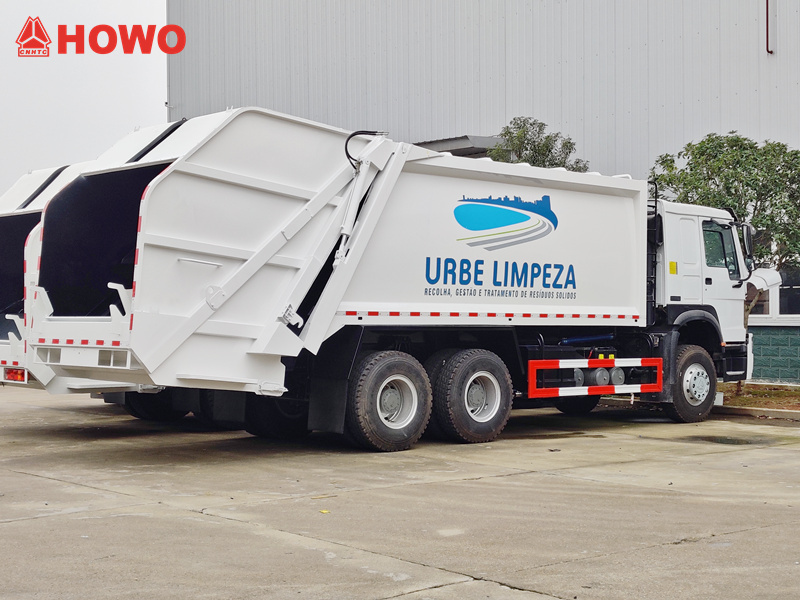 HOWO 22cbm rear loader truck