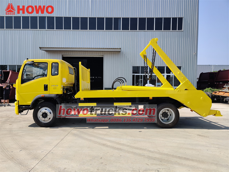 HOWO 4cbm swing arm garbage truck