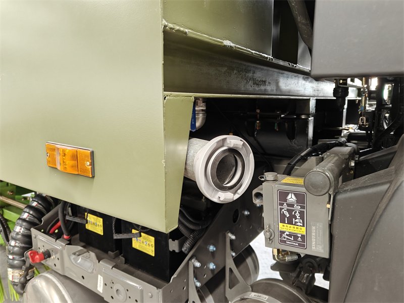 HOWO 12CBM street road sweeping truck