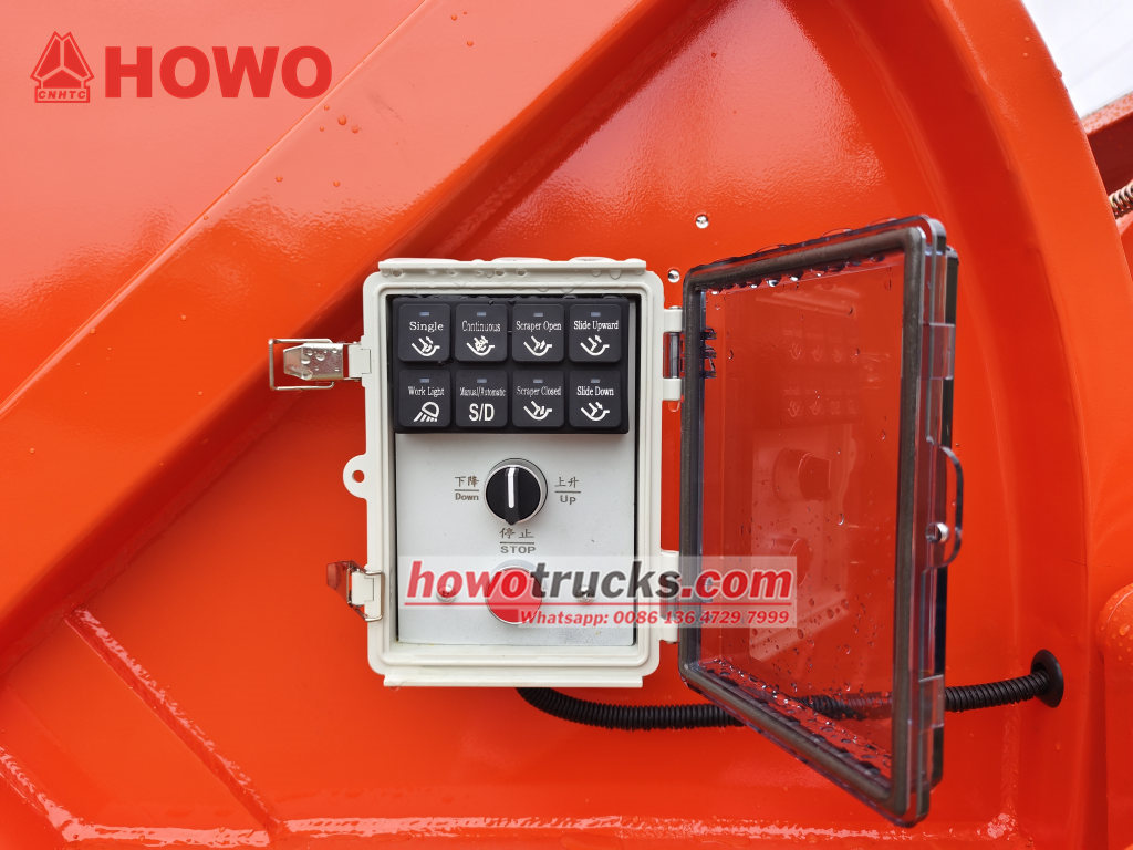 HOWO TX rear lift garbage truck