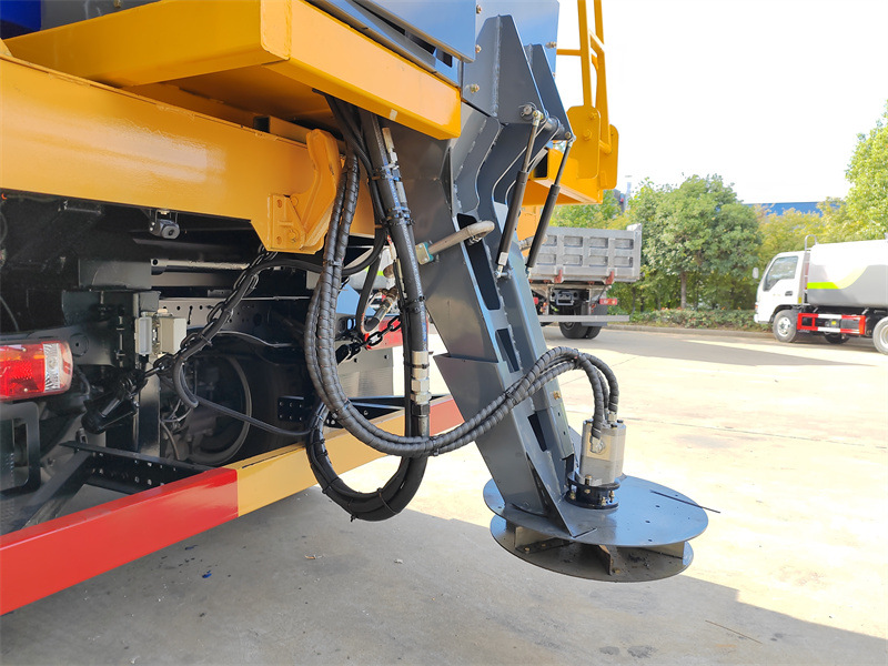 Snow melting agent spreader