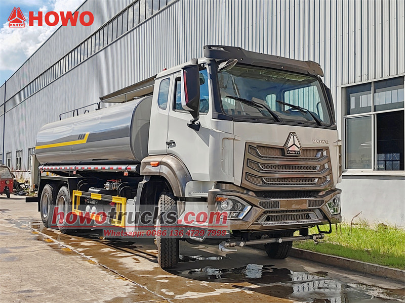 SINOTRUK HOWO 18CBM water tank truck SINOTRUK HOWO 18CBM water tank truck