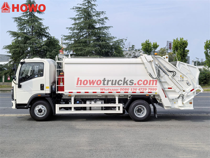 HOWO 10 CBM rear load garbage truck